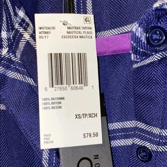 Buffalo plaid cold shoulder botton down shirt. Sz Xs - Picture 4 of 11